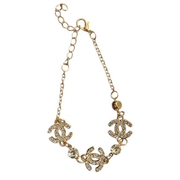 Designer Inspired Rhinestone Charm Fashion Bracelet Gold Tone Adjustable Chain - Picture 5 of 5